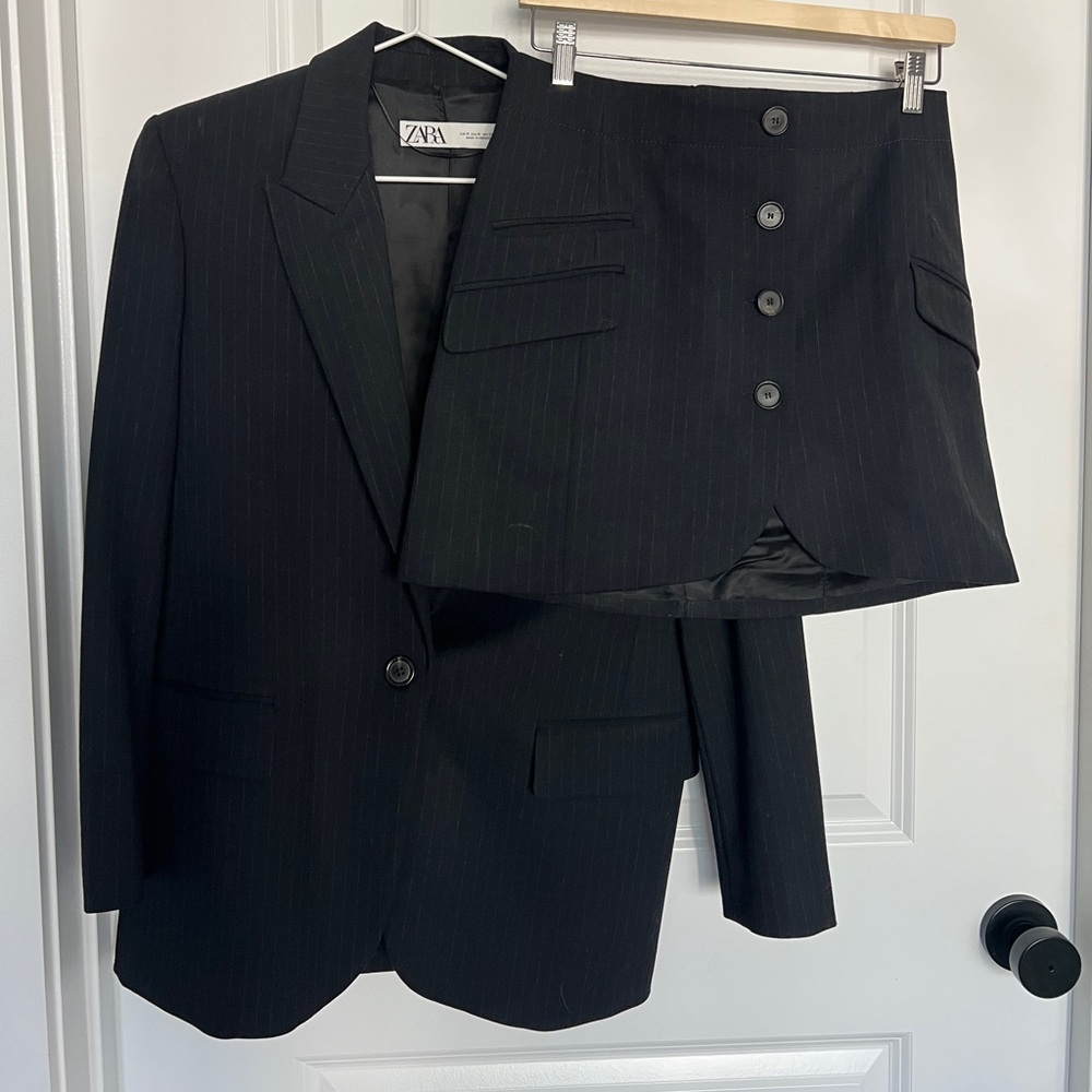 Zara Wonens Black Pinstripe Blazer + Skirt Set